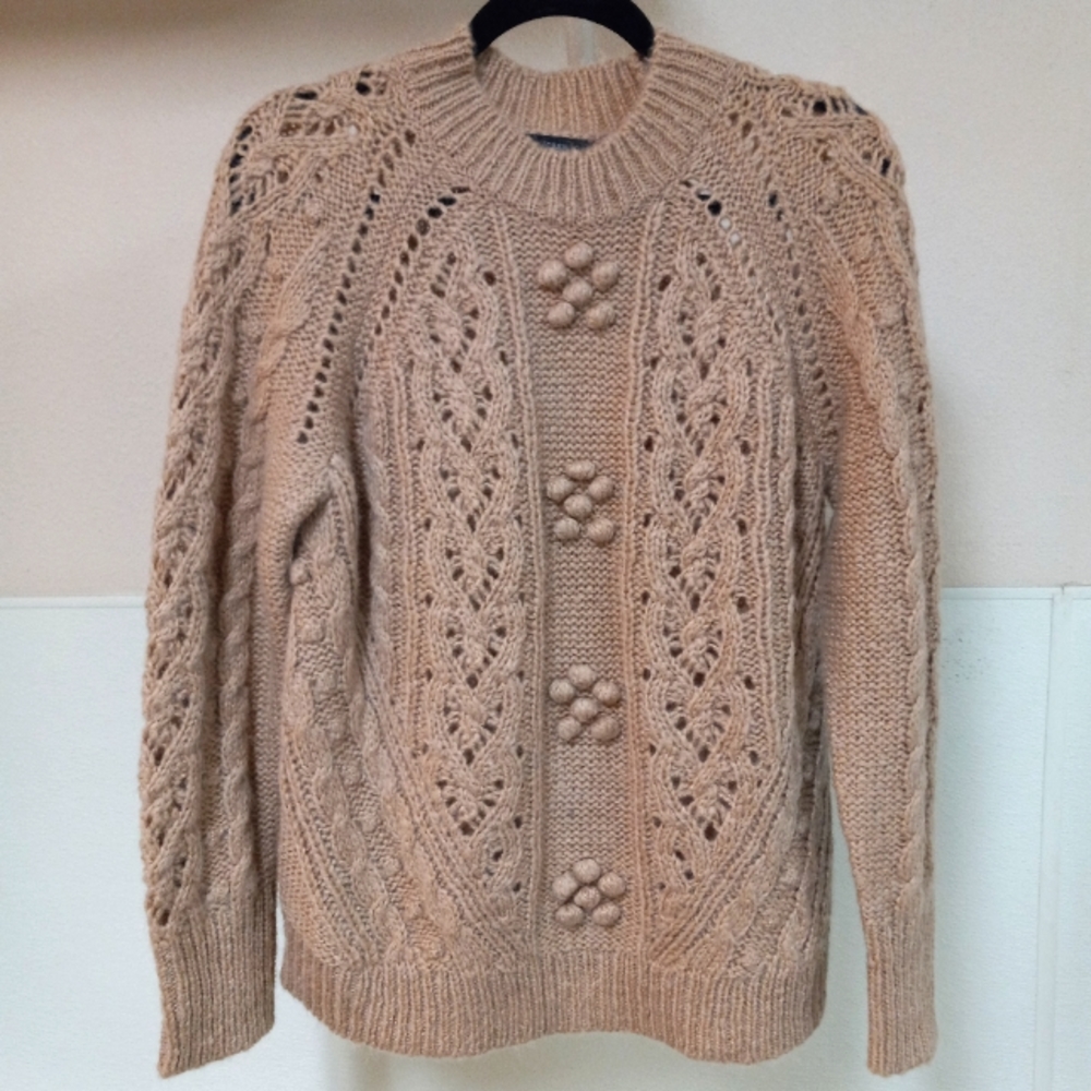 M BEAUTIFUL TAN COLOR J. CREW ALPACA WOOL BLEND OVERSIZED DETAILED SWEATER